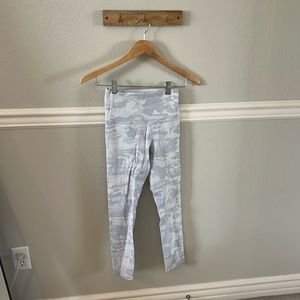 Wunder Train Leggings 23”